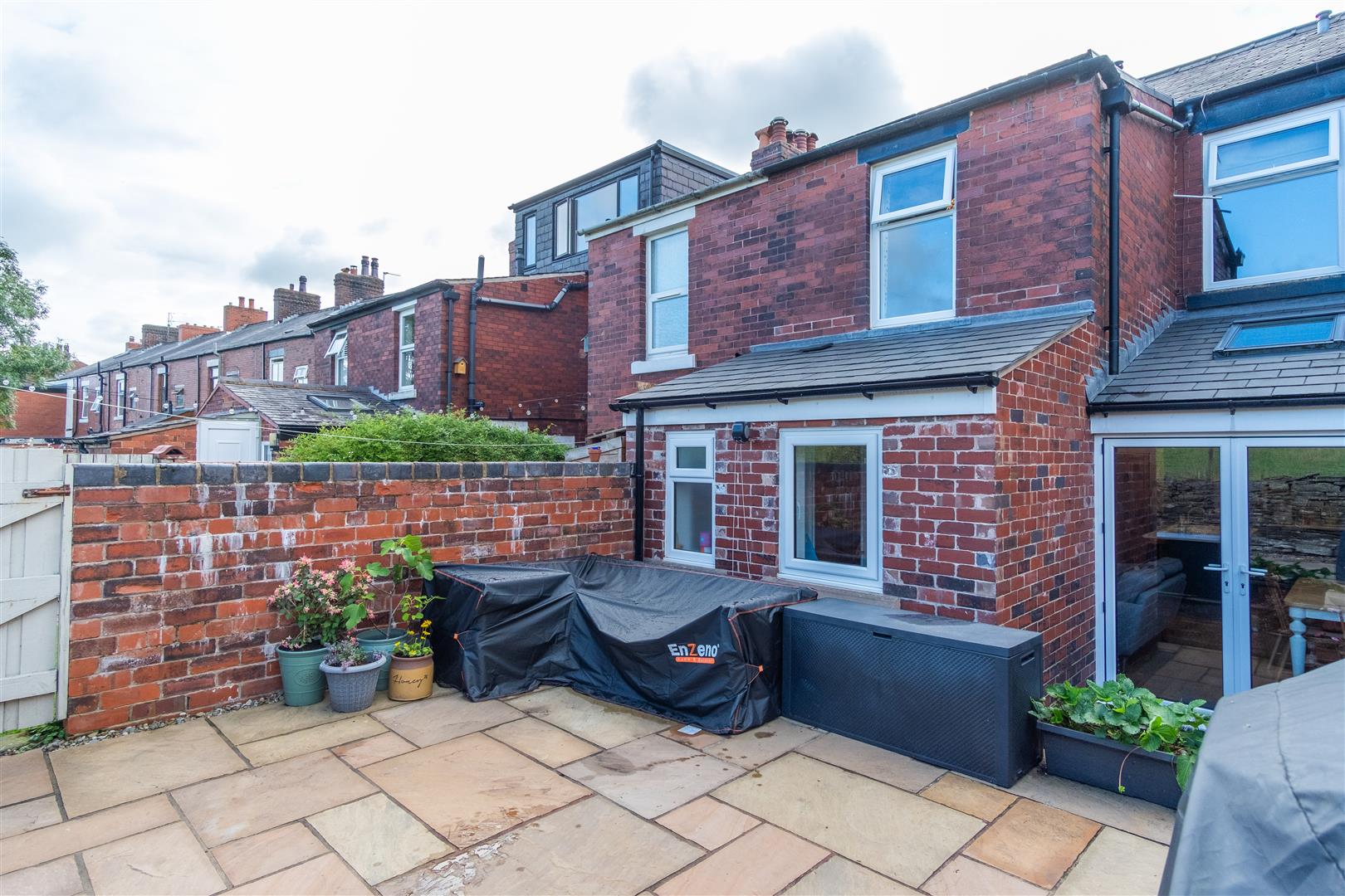 3 bed property in Blackburn Road, Chorley